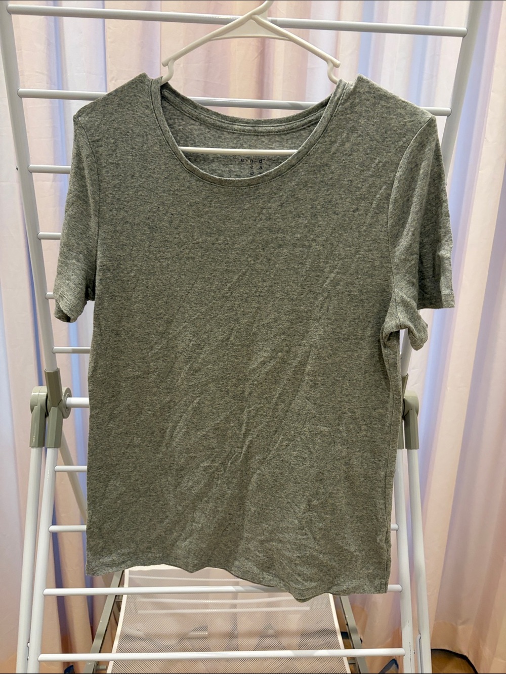 A New Day Classic Women's Gray Crew Neck Tee
